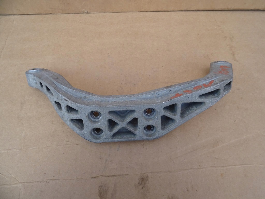 фото №1, Land rover discovery кронштейн підпора міст 6717015190