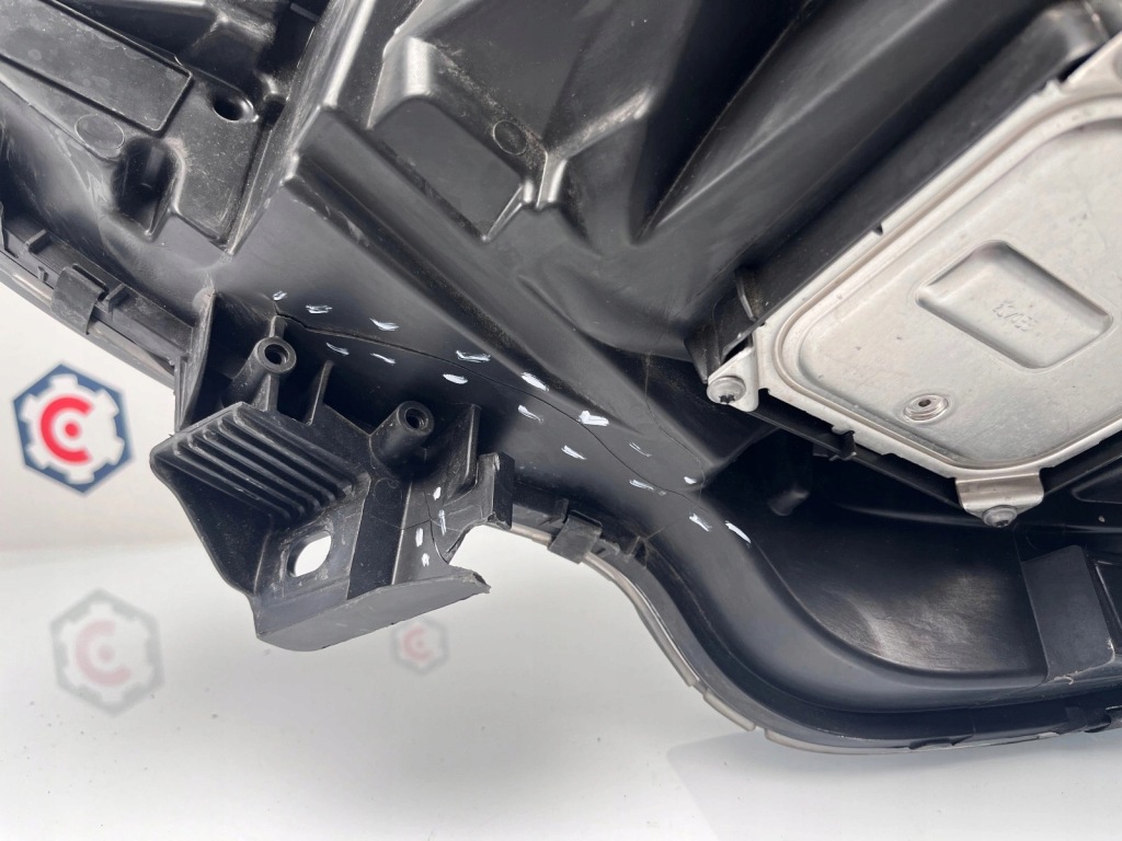 фото №6, Лампа права перед renault clio v full led