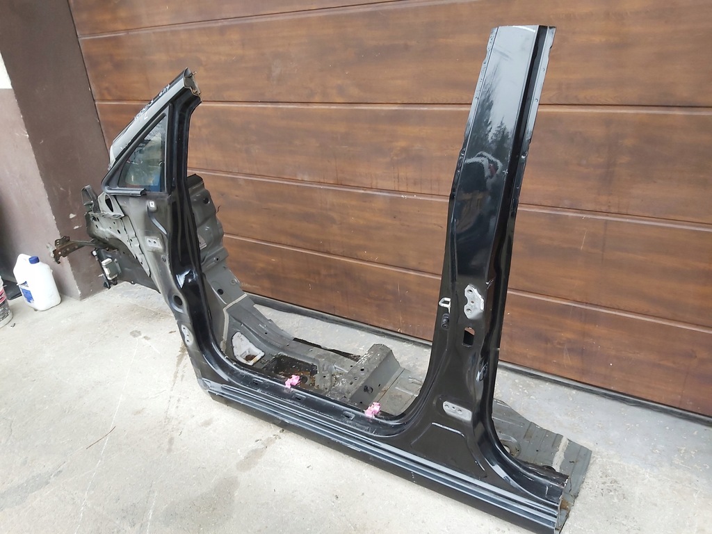 фото №6, Toyota verso s чверть перед ліва поріг блок двигуна