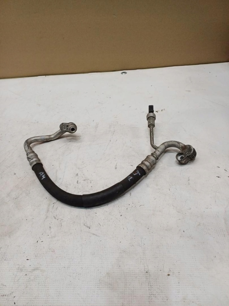 фото №1, Шланг кондиціонера audi a4 b8 1k0820721