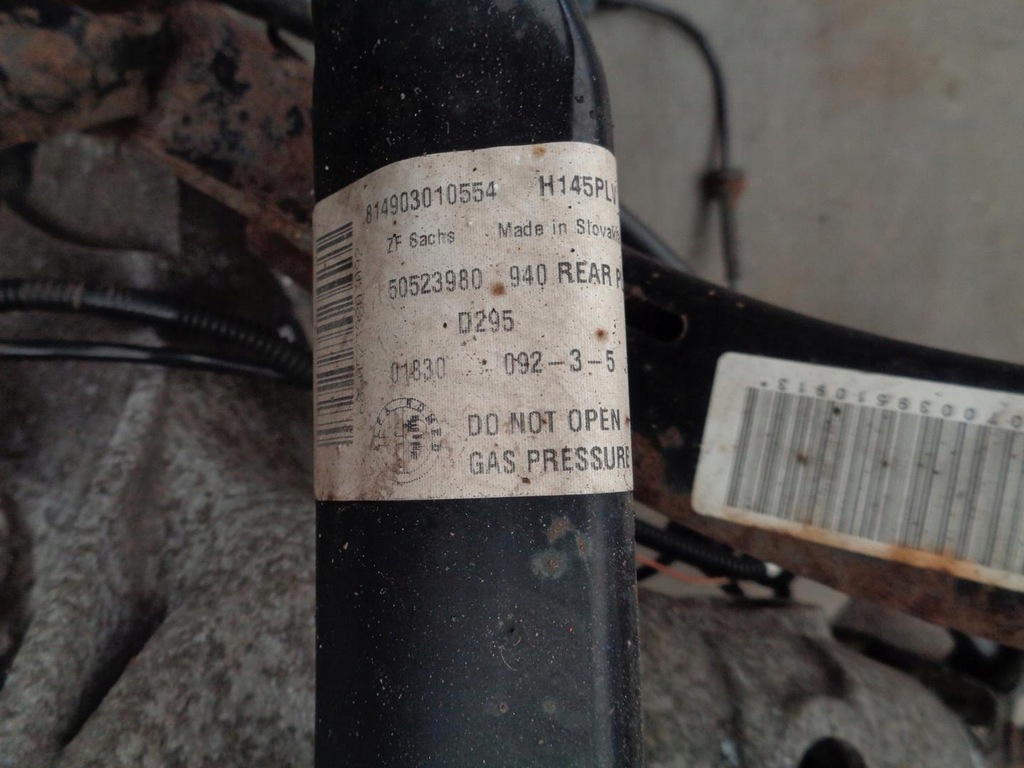 фото №8, Ступиця важіль важелі alfa romeo giulietta лівий задній