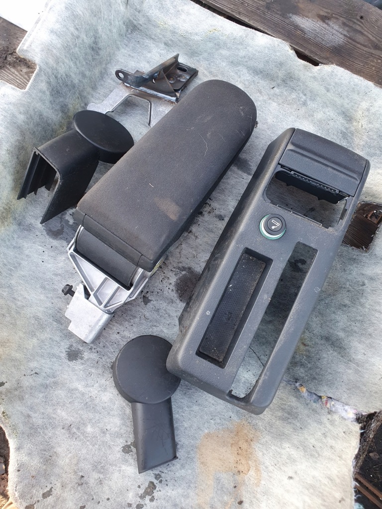 фото №8, Вкладка багажника вкладыш skoda octavia i 1 03r lift idealna 2.0 бензин