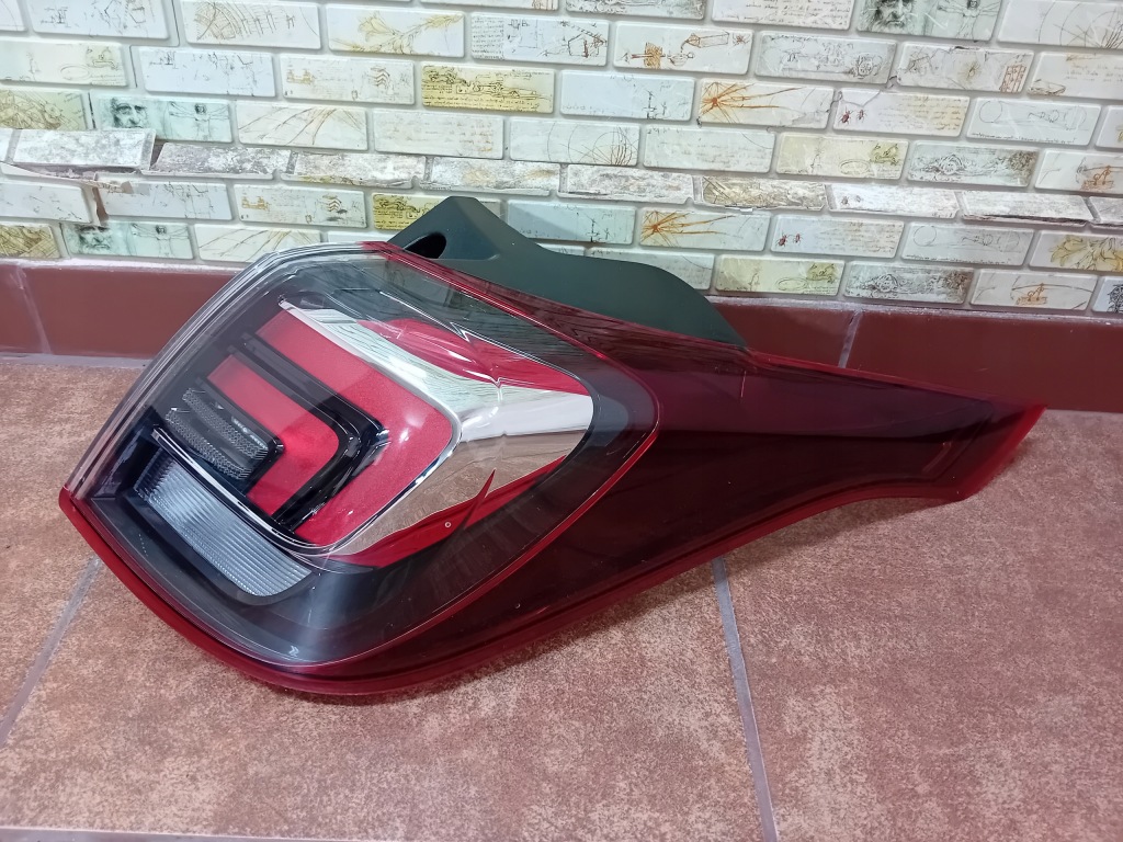 Купить Лампа задняя правая opel crossland x 2017 ^