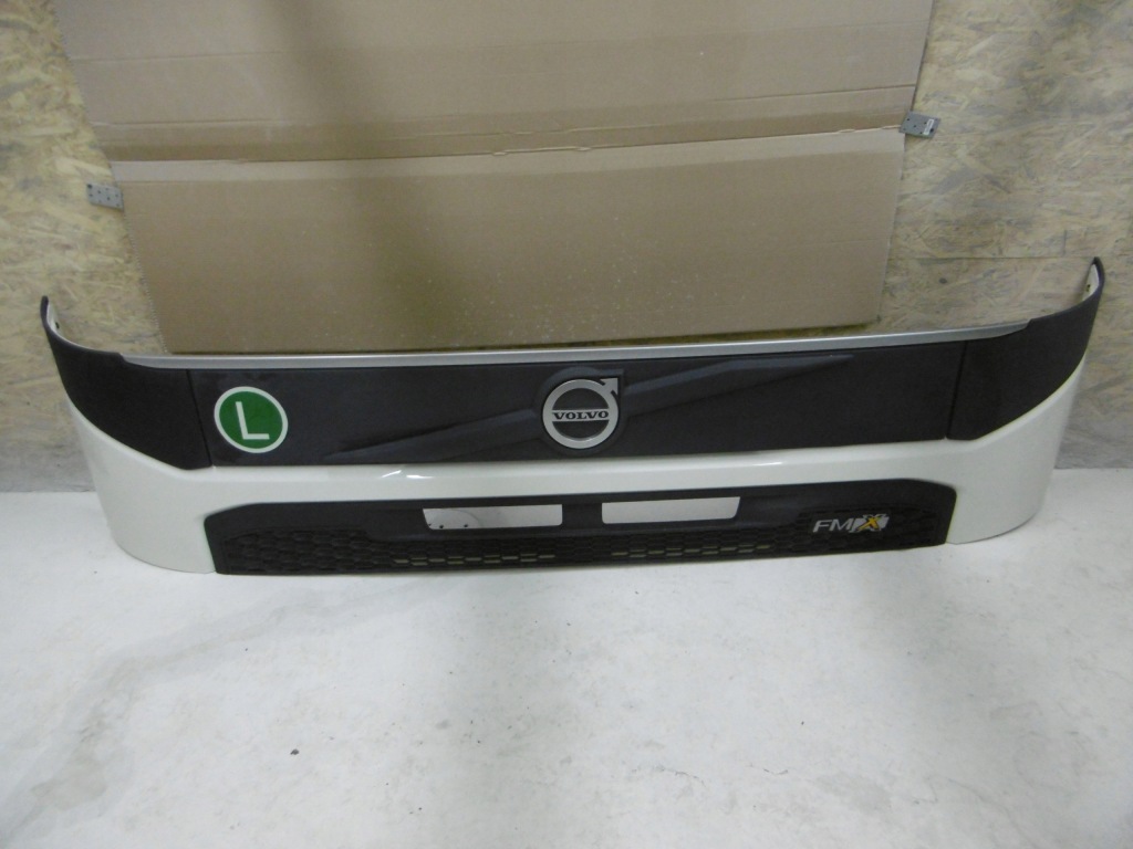 фото №1, Капот решётка радиатора volvo fmx