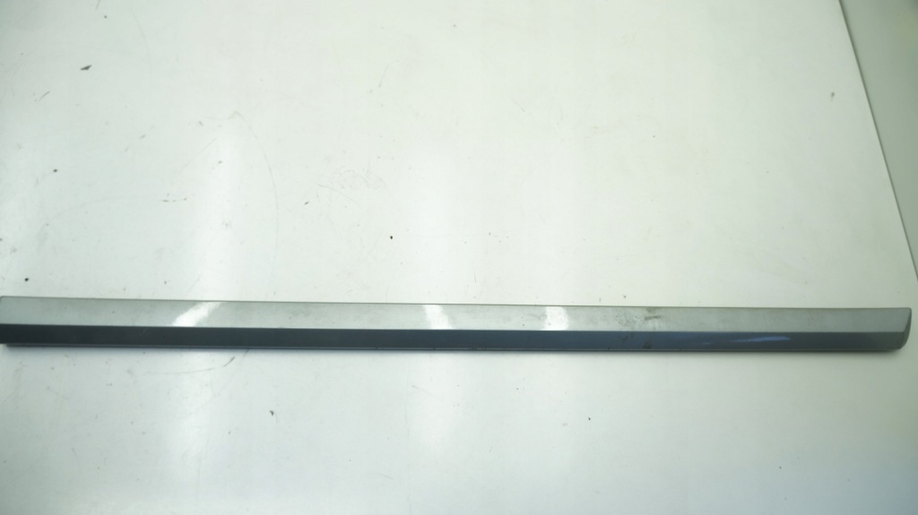 фото №1, Volvo молдинг дверь перед правая s40 8694731