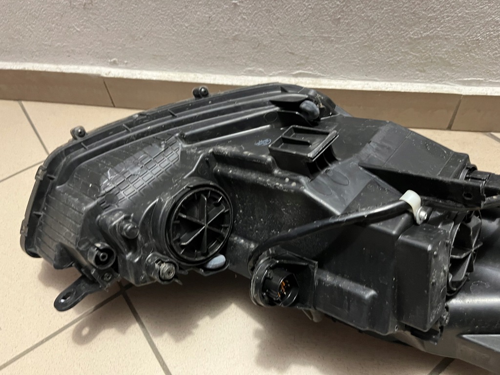 фото №13, Hyundai ix20 ix-20 10- лампа передняя перед левая