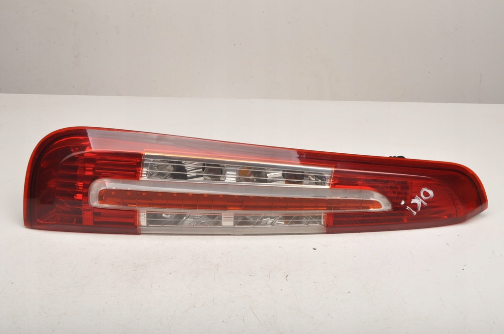 фото №1, Ford focus c-max lift лампа левая задняя левый задняя