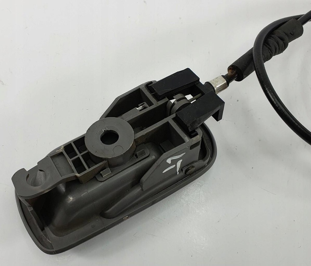 фото №10, Ручка трос складання сидіння mazda 6 i gg kombi