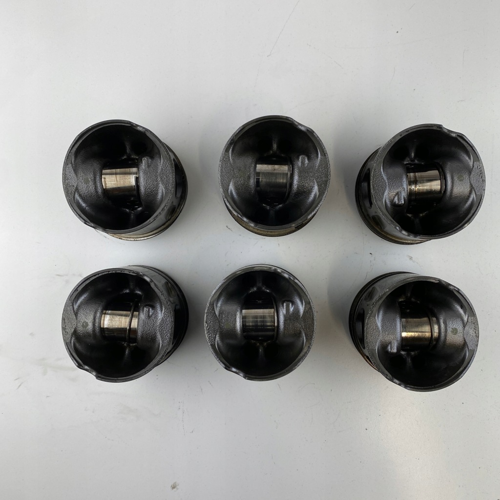 фото №1, Поршень land range rover discovery velar 3.0 jaguar xf xj 306dt