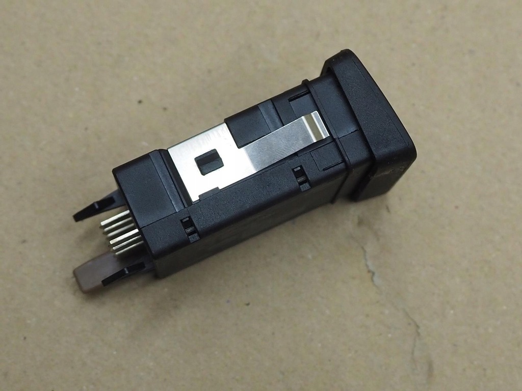 фото №8, Vw golf iv перемикач підігрів сидіння 1j0963564b