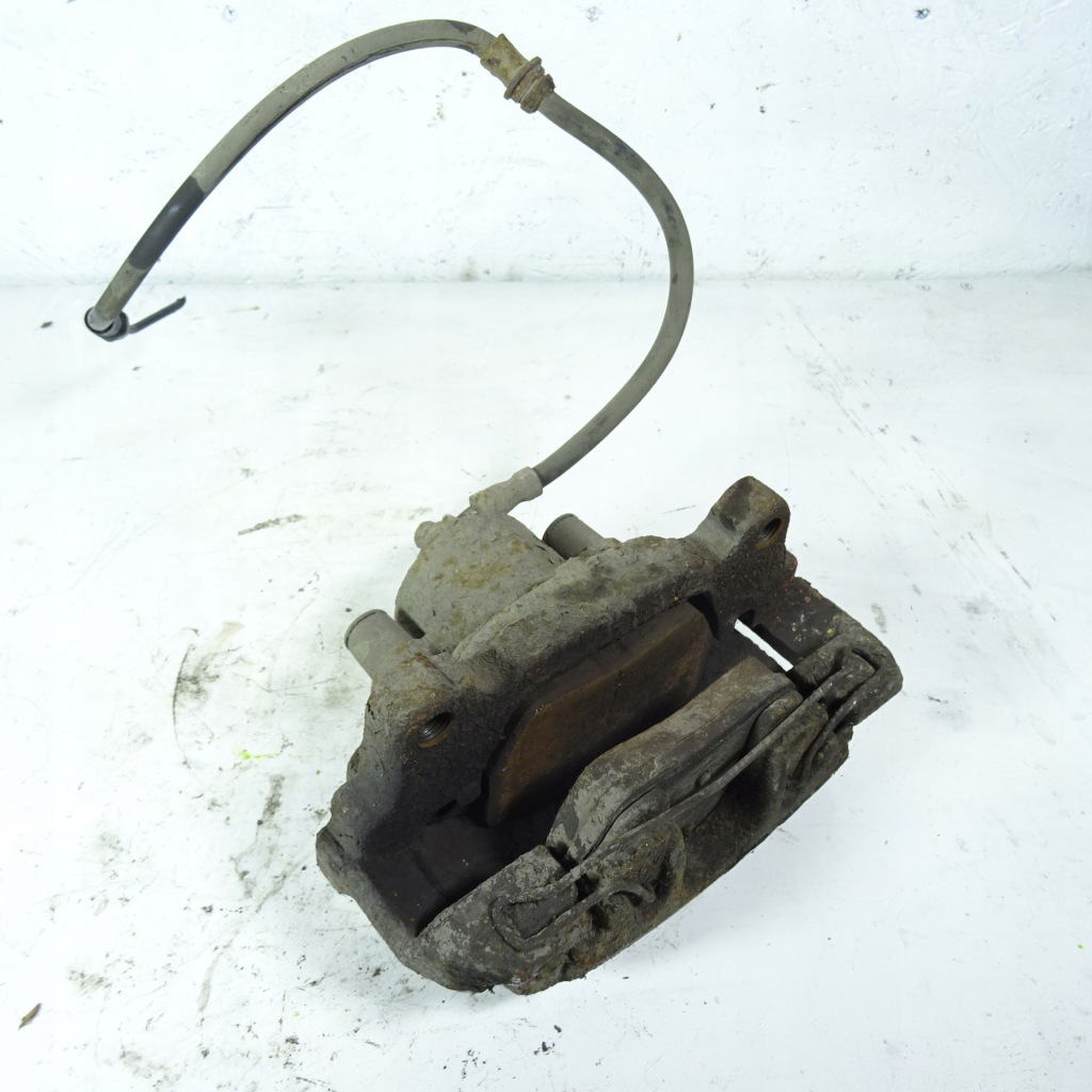 фото №2, Audi a3 8p 2.0tdi суппорт тормозной перед правый