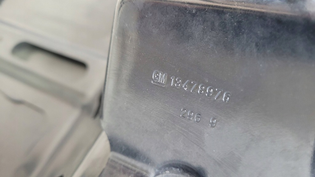 Opel crossland x 17+ капот кришка двигуна перед передня fv 13478976 в Україні