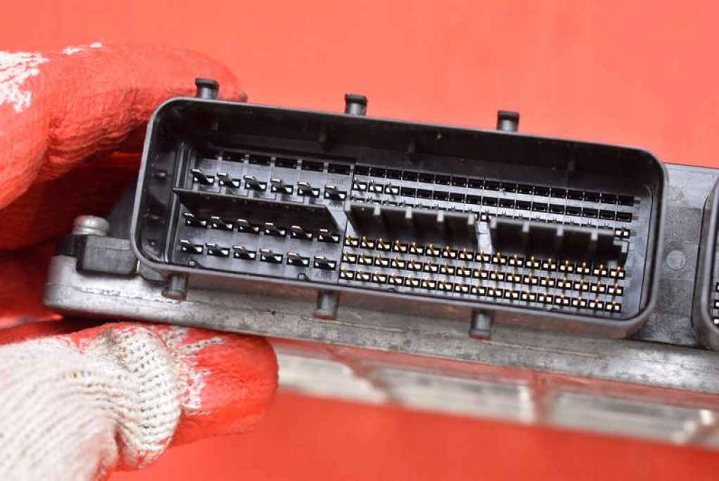 фото №8, Блок управления двигателя 89661-42c10 175800-7743 toyota rav-4 iii 2.2 d-4d 134 km