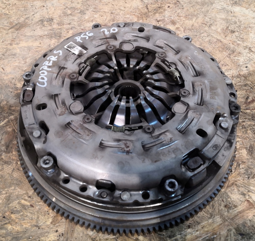 фото №1, Bmw mini cooper s f56 2.0 маховик з двома масами зчеплення 8600211