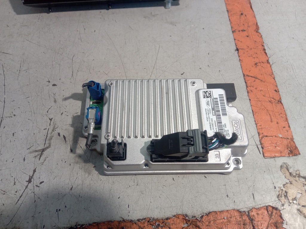 фото №4, Ford focus mk4 радио навигация синхронизация