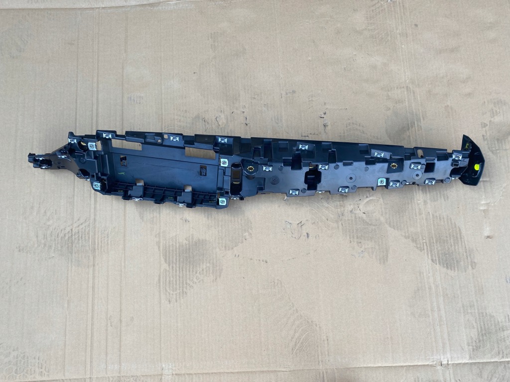 фото №1, Audi a6 c8 молдинг кронштейн консолі led 4k1857736