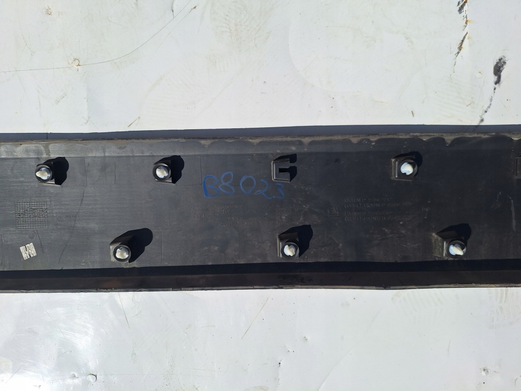 Vivaro trafic iii talento b молдинг бічна Київ