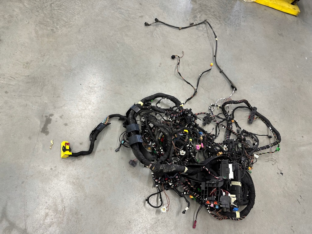 фото №5, Жгут электропроводка салона салон vw arteon панорама lift