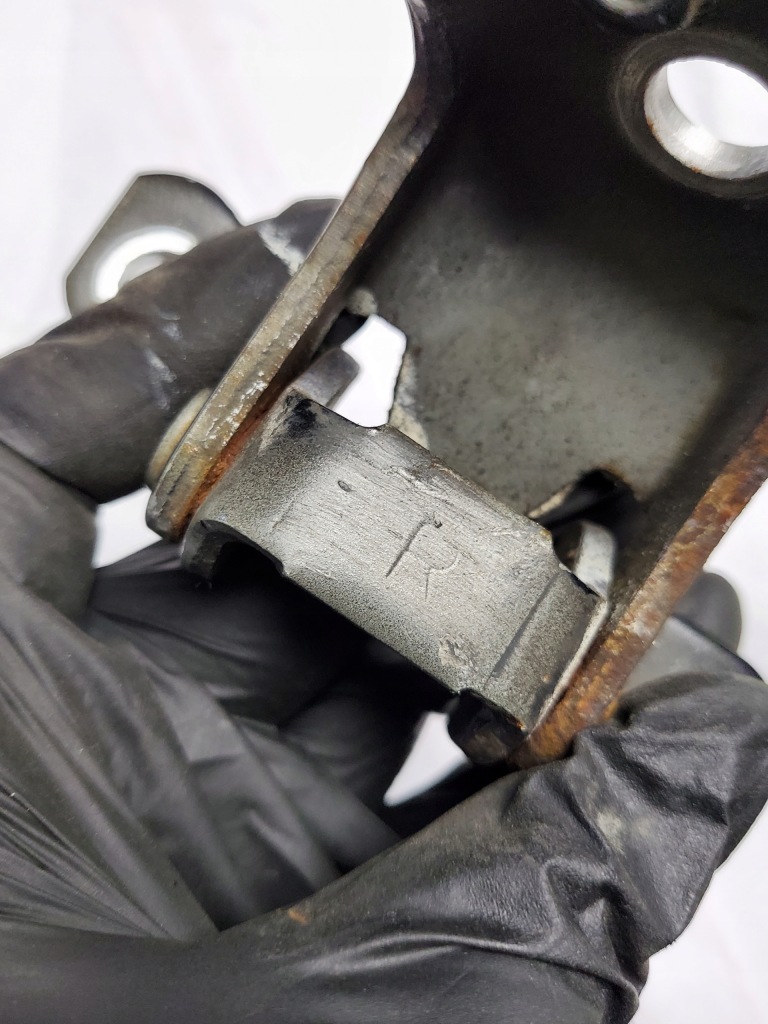 фото №4, Петля з двері правий g5 mazda 6 gh ii