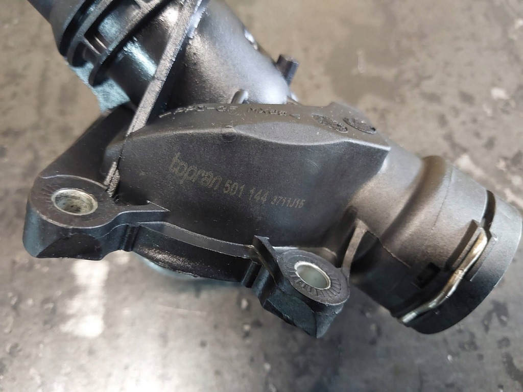 фото №7, Термостат / корпус термостата bmw 3 e46 320d m47d20 204d4 501144