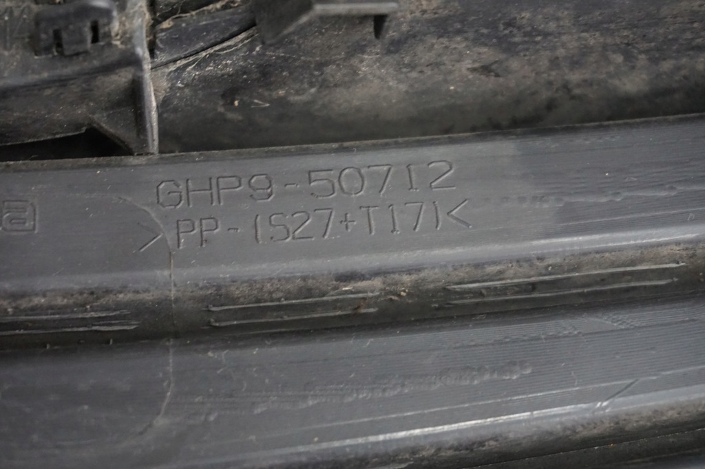 фото №13, Mazda 6 gj решітка радіатора решітка радіатора бампера ghp9-50717 42a 2014r