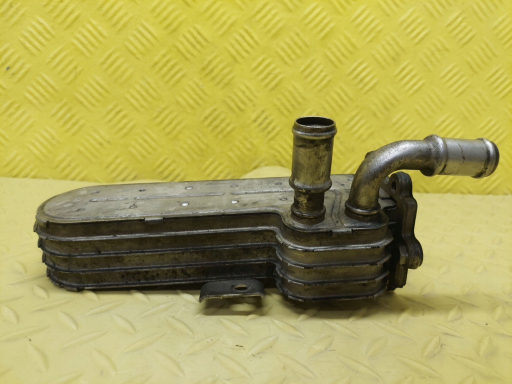 фото №5, Vw golf v 1.9 tdi радіатор вихлопних газів egr 038131513d