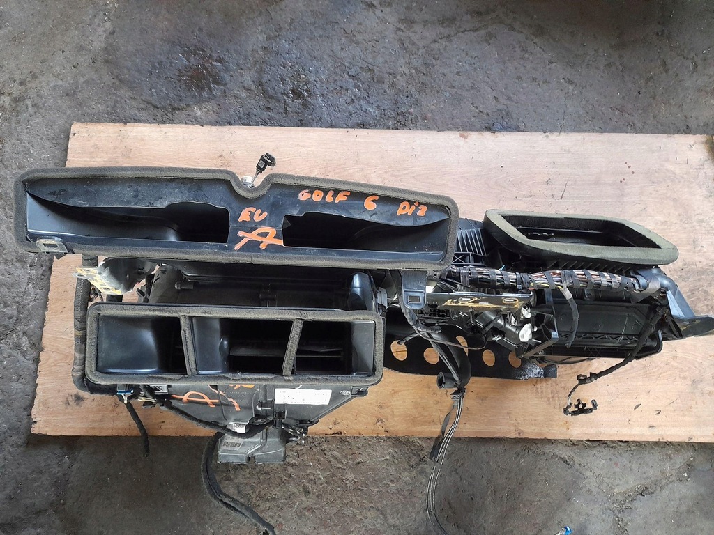 фото №5, Отопитель kombajn vw golf vi 6 5k1820003 as eu