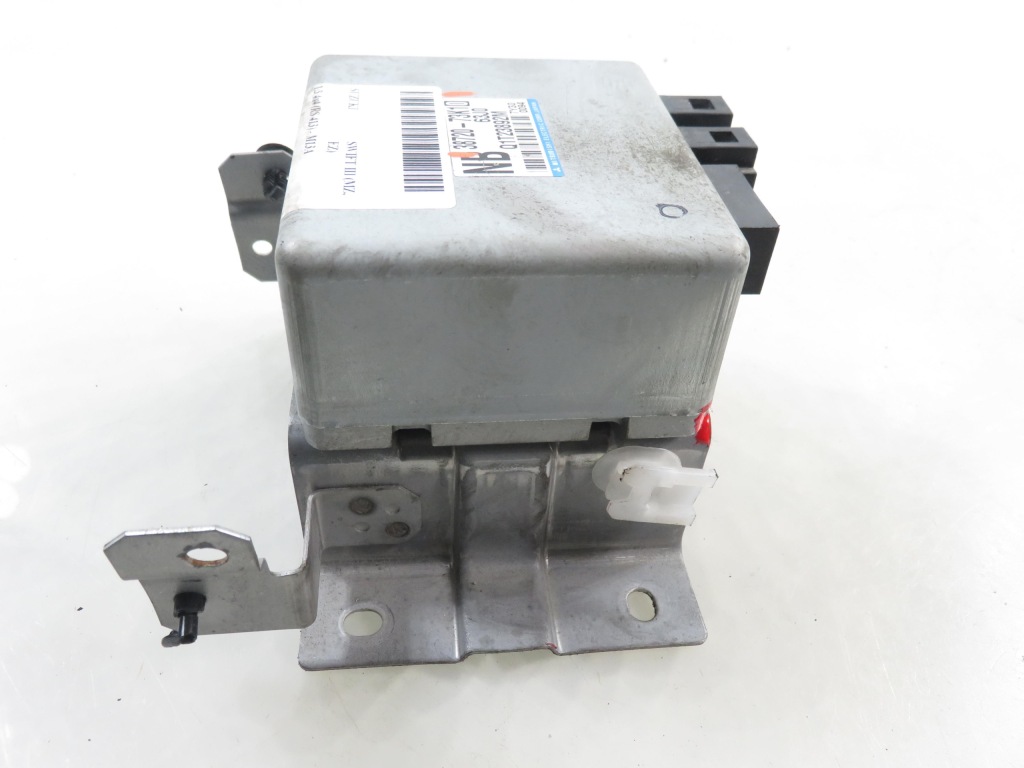 Блок керування підсилювача suzuki swift 3 mz, ez 3872073k10 Зі Шроту