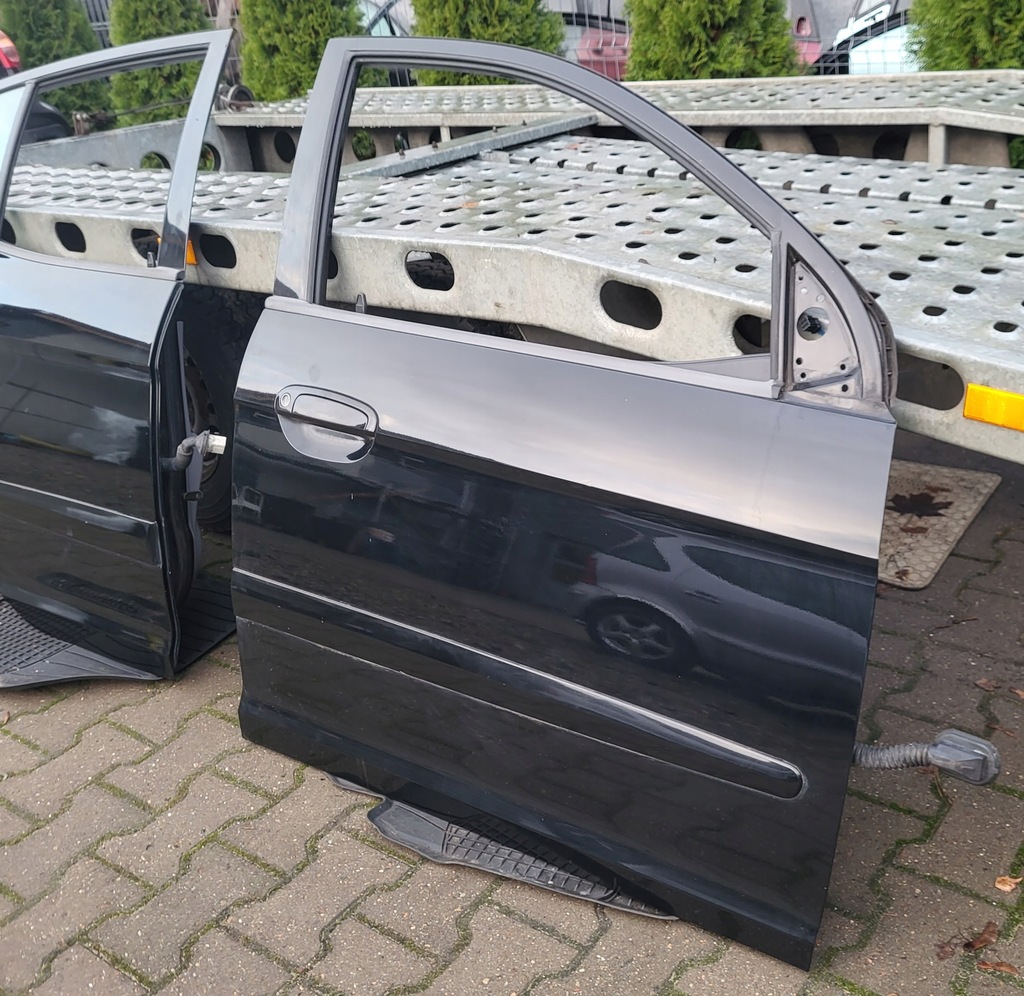 фото №1, Kia picanto i дверь передние правое kpl z1