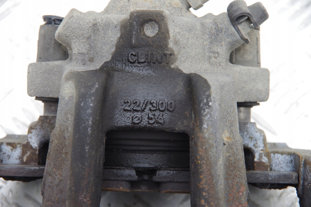 фото №6, Суппорт тормозной перед правый bmw 3 f34 gt 318d w09091 288u