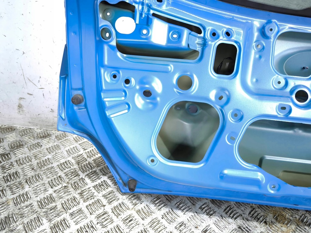 фото №12, Hyundai kona i 2019 задняя крышка багажника багажника