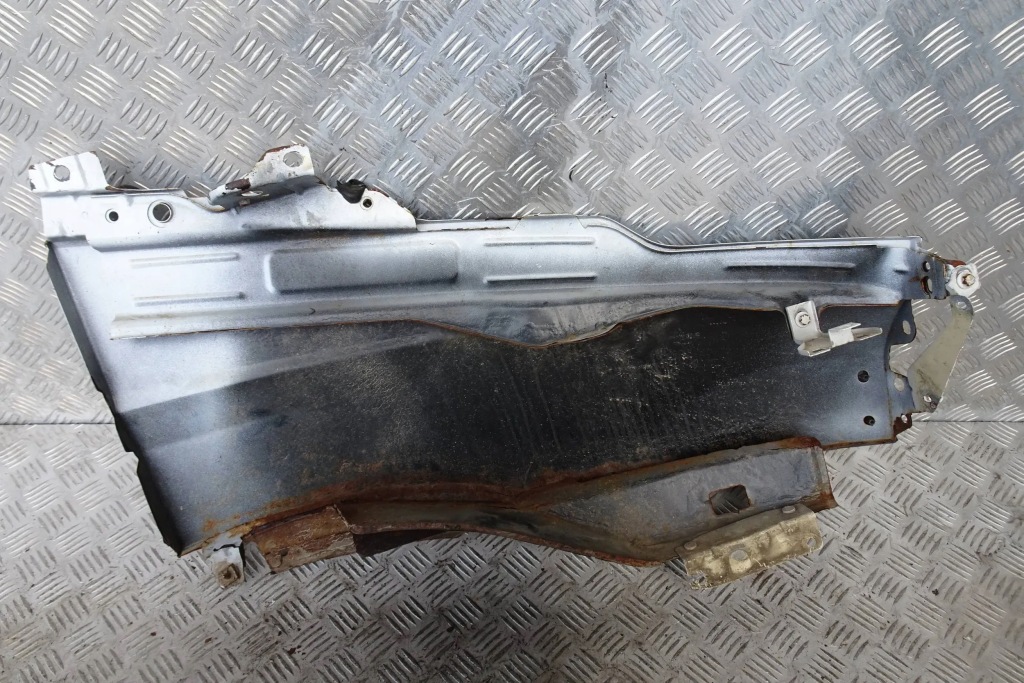 Iveco daily крило перед передній ліве 16- Недорого