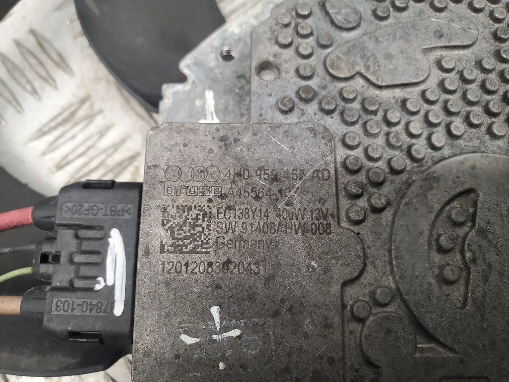 фото №5, Audi a6 s6 c7 4g 4h0959455ad с передний вентиляторы