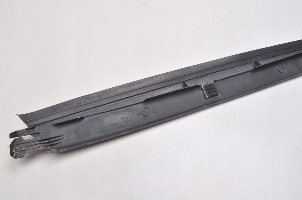 фото №8, Porsche 911 997 молдинг крыла 99757246602 правая