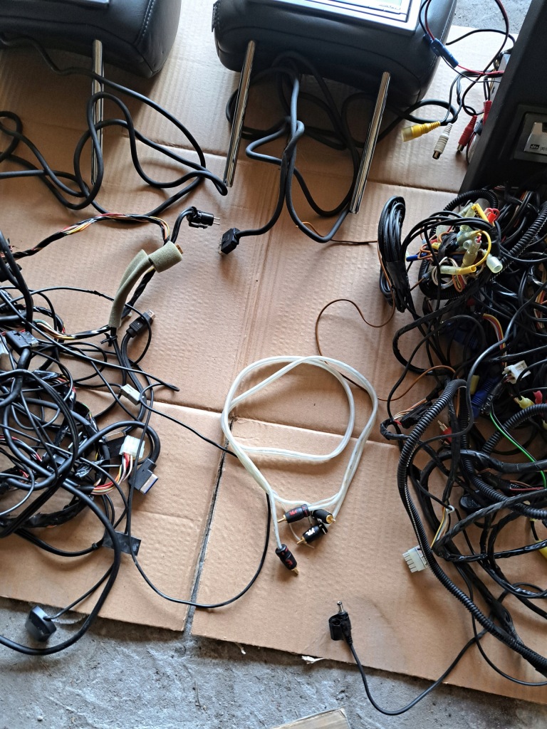 фото №8, Радіо підголівники tv підсилювач навушники pilot alpine tme-m770 infiniti fx35