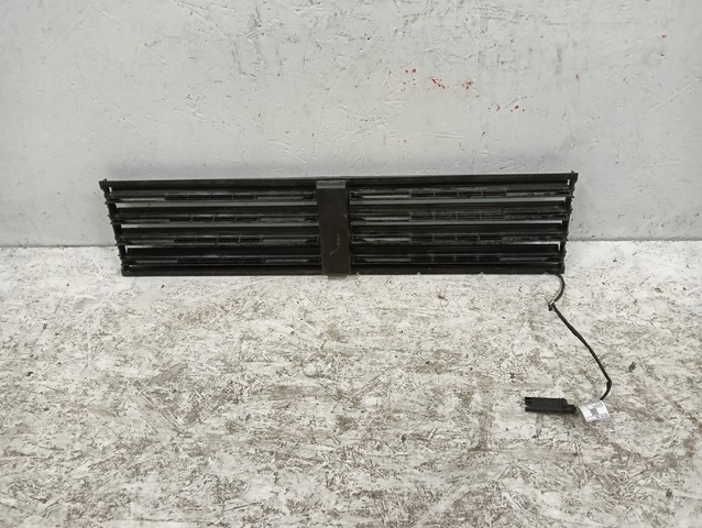 фото №1, Шторка жалюзі решітка bmw x1 f48 15-