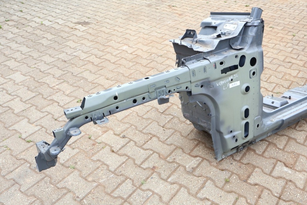 Купити Jeep wrangler jl 18- чверть ліва перед