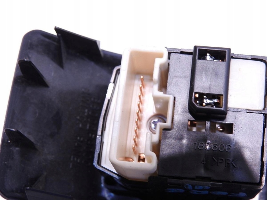 фото №7, Панель кнопка регулировки зеркал forester iii