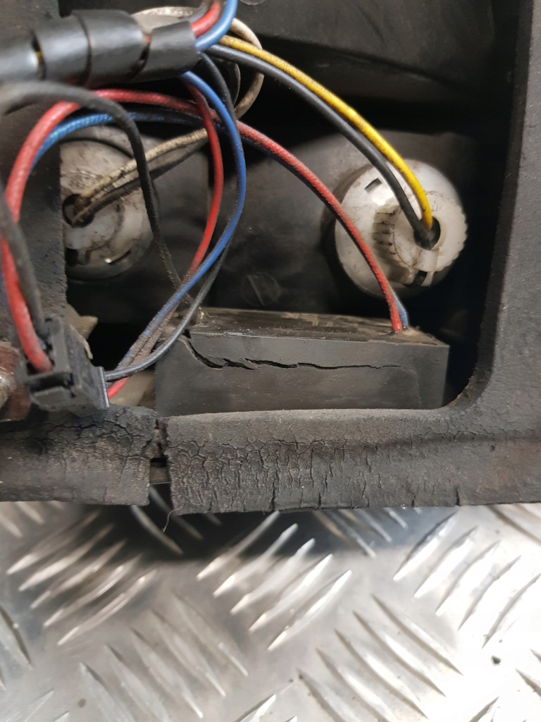 Купити Фара ліва задній audi a6 c5 універсал 04r- led європа