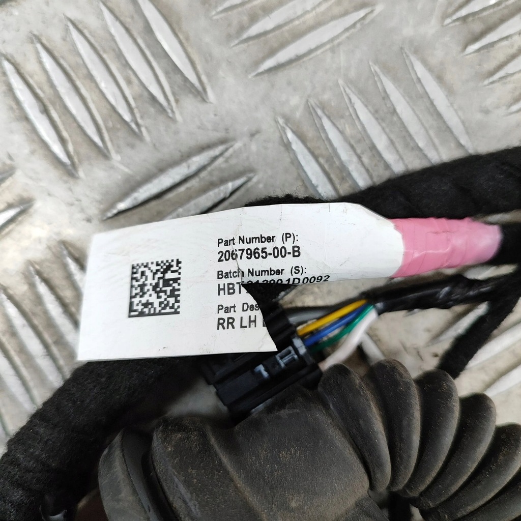 фото №8, Tesla model 3 2021 левая сторона жгут трубопровод дверь задних