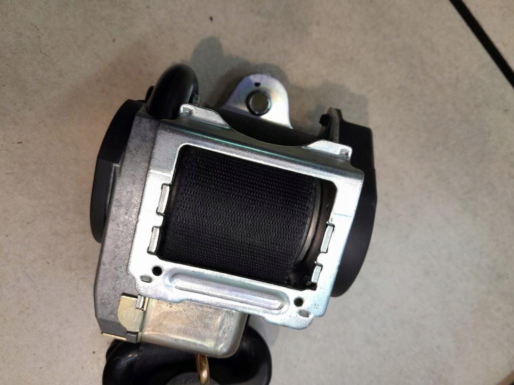 фото №4, Pas безпеки правий перед fiesta mk6