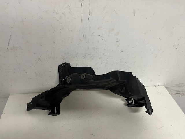 фото №1, Hyundai i30 ii gd панель фары правый 64166-a6000