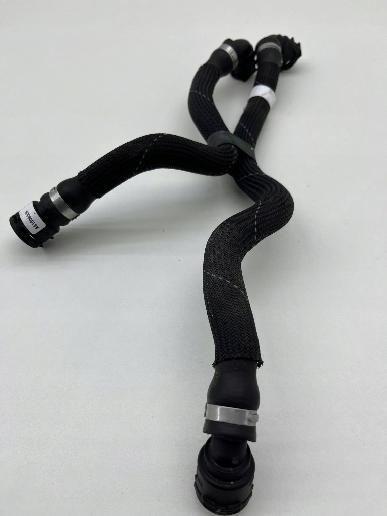 Купити Bmw 5 g30 g31 труба шланг води радіатора 8476120