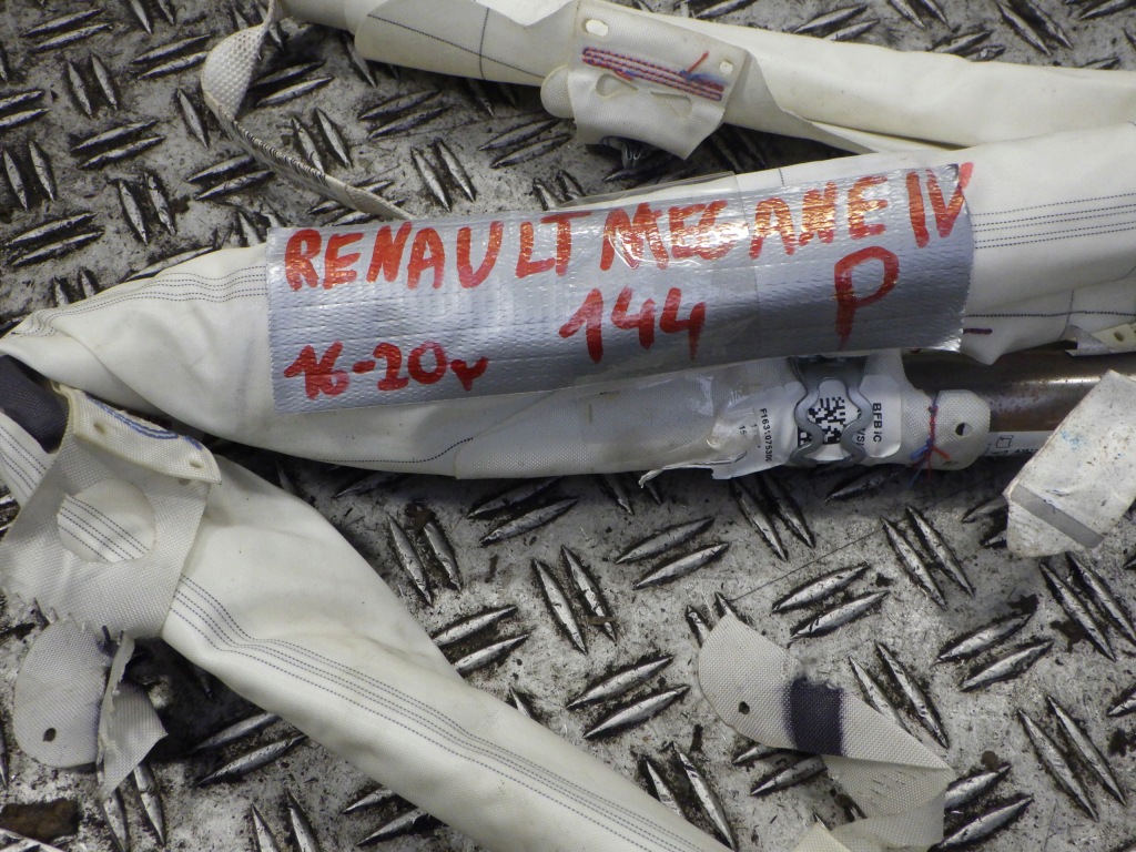 фото №3, Шторка безпеки подушка безпеки права renault megane iv 4