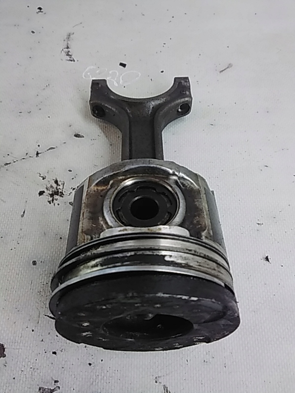 фото №1, B236 opel vectra c 1.9 cdti 150km поршень шатун