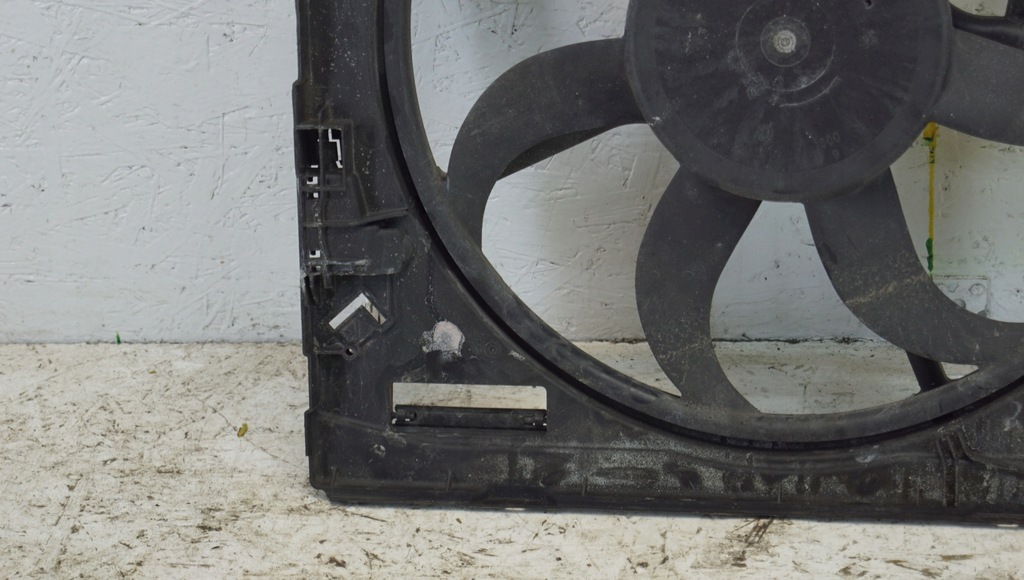 фото №10, Bmw оригинальный номер 7796572 вентилятор радиатора