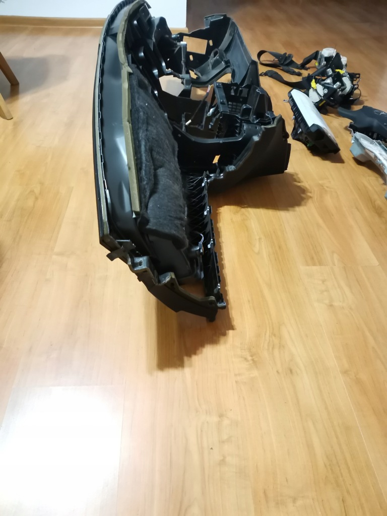 фото №8, Приборная панель приборная панель  приборная панель mercedes w204 c klasa оригинал a2046803787