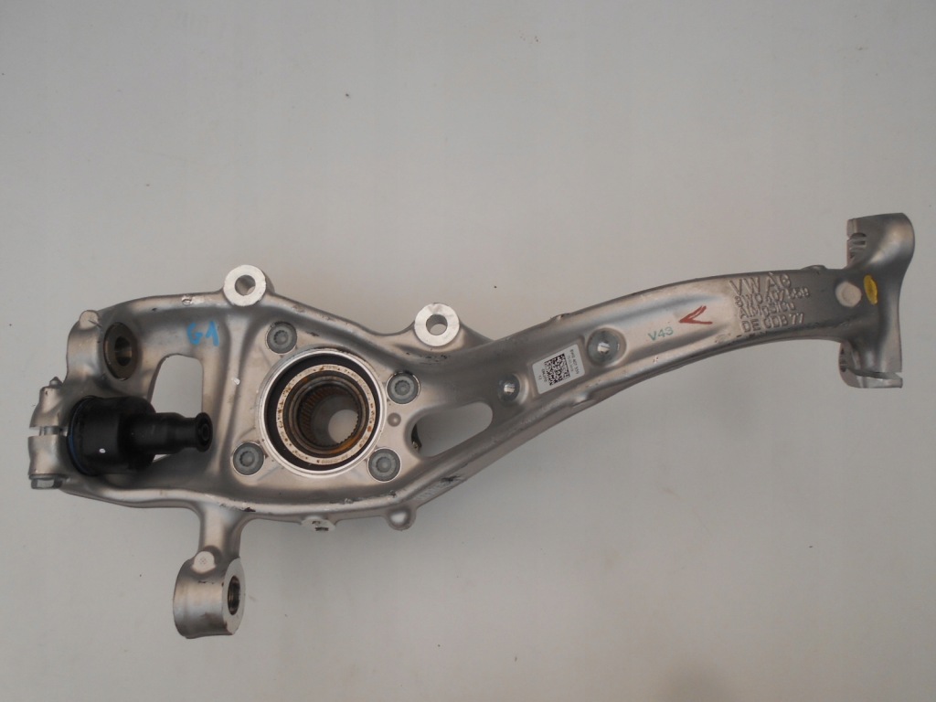 фото №1, Поворотний кулак ліва перед audi a4 a5 8w0407559