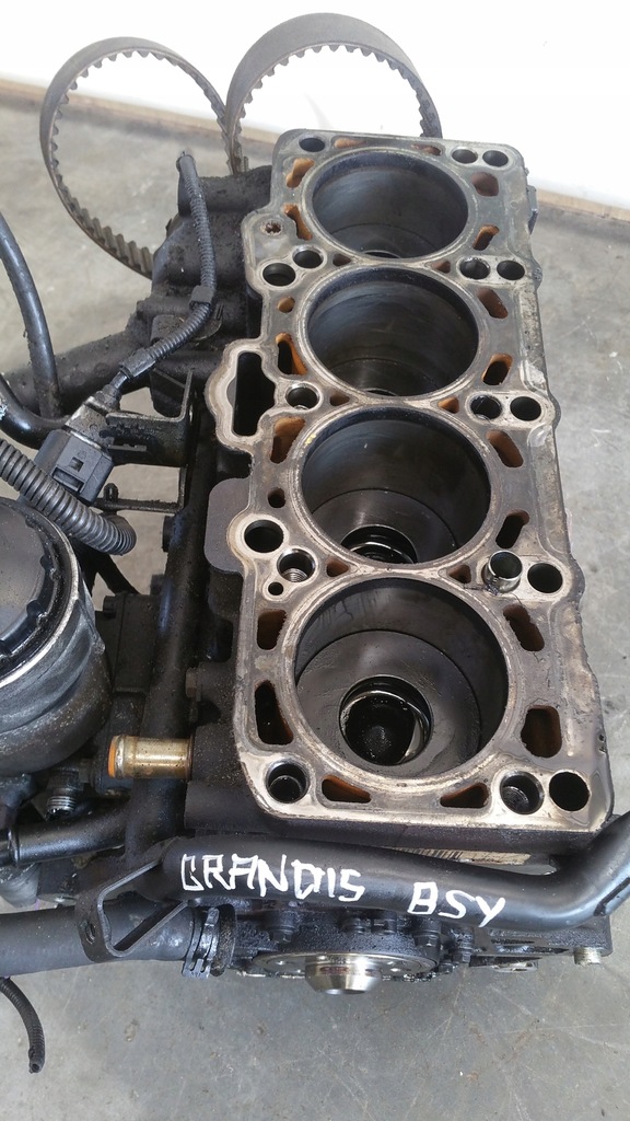 фото №6, Блок двигуна bsy mitsubishi grandis