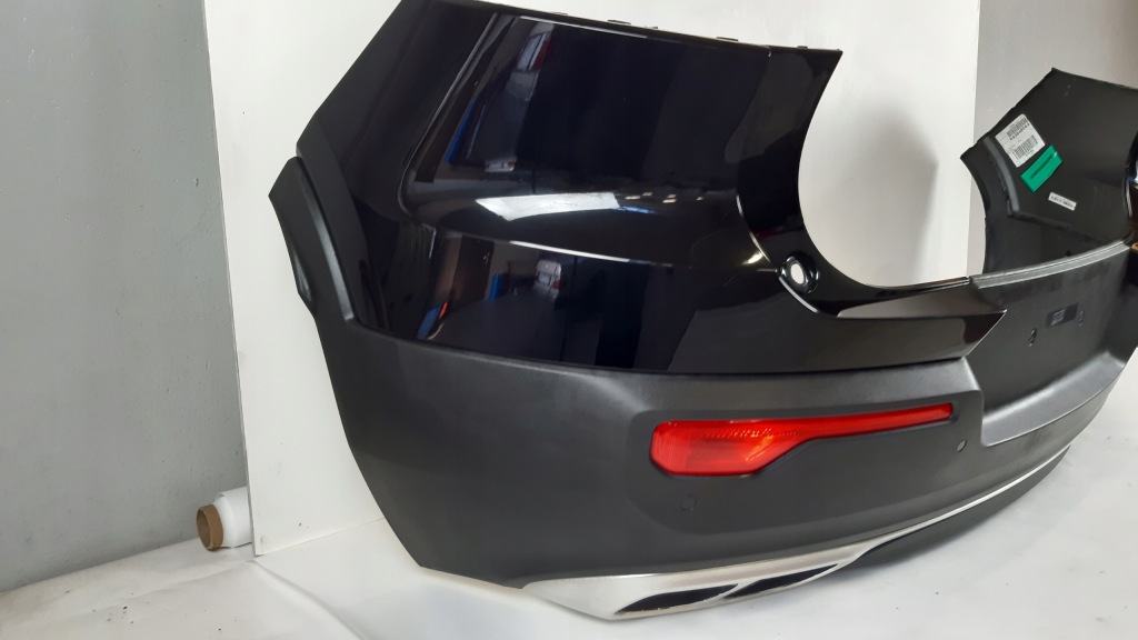 фото №2, Volvo xc40 бампер задня 019